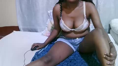 Snapshot of ann_keller chatting on 03.02.26 ann_keller online show from 03.02.26