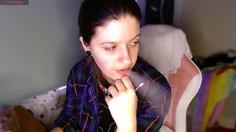Snapshot of ann_mikele chatting on 01.31.25 Ann online show from 01.31.25