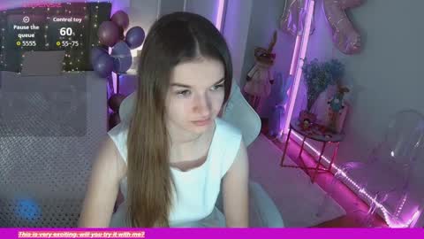 ann_woood online show from 04.02.26