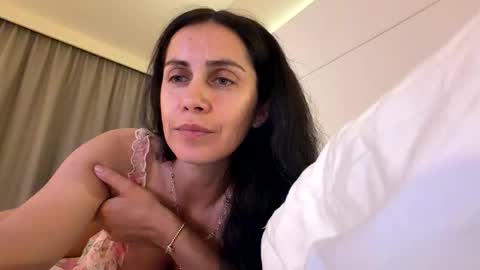 Anna online show from 05.25.26