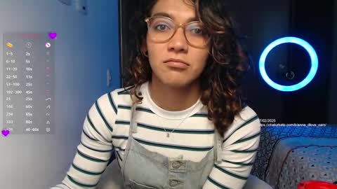 Anna online show from 02.17.25