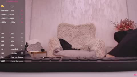 Anna online show from 04.03.26