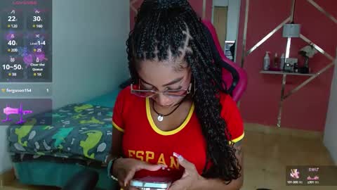 Snapshot of anna_lus1 chatting on 02.08.25 lus online show from 02.08.25