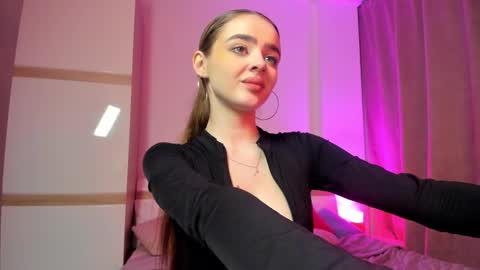 Anna online show from 01.29.25