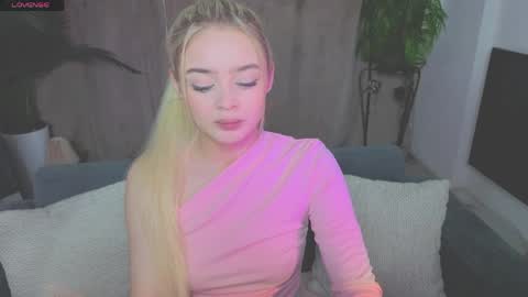 Anna online show from 03.27.26