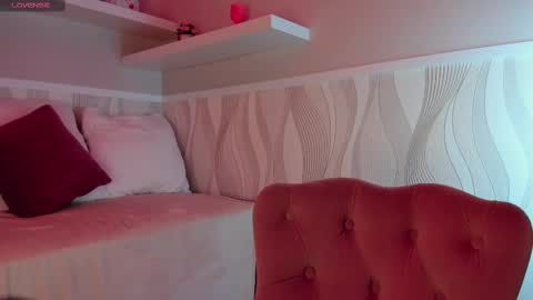 Anna online show from 03.10.25