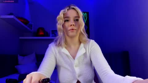 Anna online show from 03.05.26