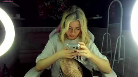 Anna online show from 04.02.26