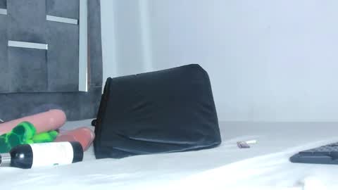 anna_sex_m online show from 09.23.25