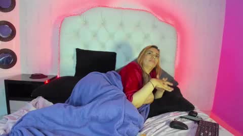 Anna online show from 02.22.25