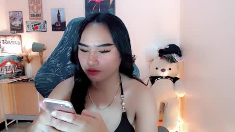 SWEET ANNA online show from 03.11.25