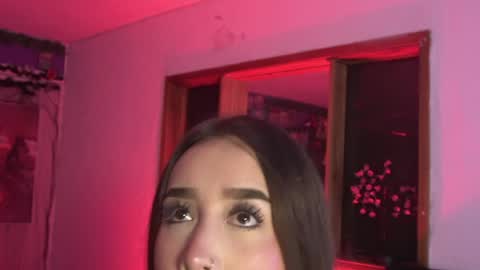 annaa__ online show from 04.05.26