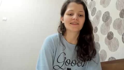 annaahcharm online show from 01.25.25