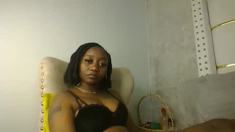 Snapshot of annabel038 chatting on 09.26.25 Annabel online show from 09.26.25