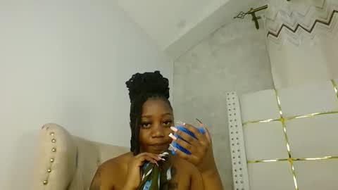 Snapshot of annabel038 chatting on 10.28.25 Annabel online show from 10.28.25