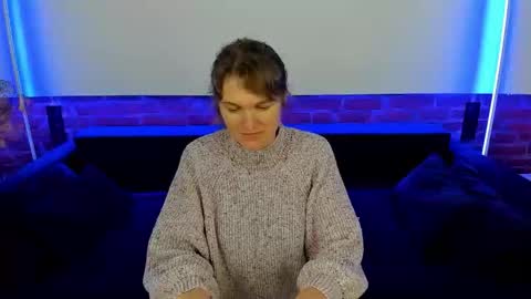 Snapshot of annabel_xxx chatting on 10.14.25 Annabel online show from 10.14.25