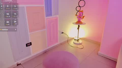 Anna Brooks  online show from 01.22.25