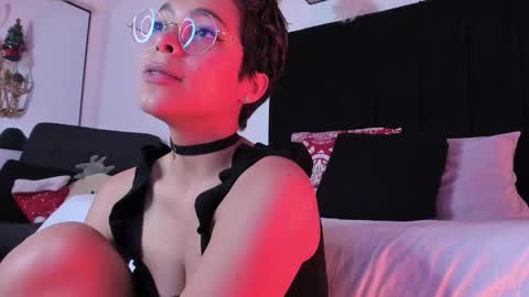 Anna online show from 12.17.24