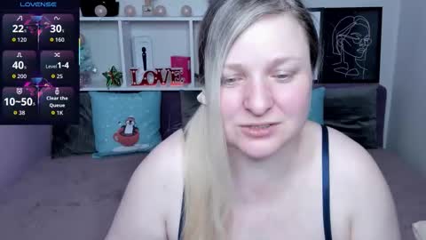 AnnaCherri online show from 12.23.25