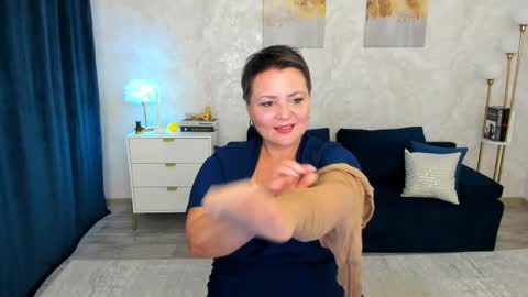 annacorlane online show from 05.18.26