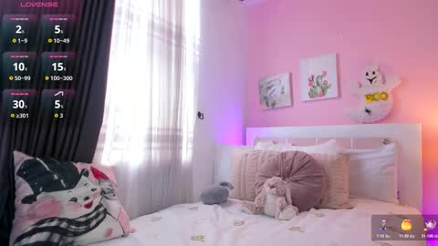 Snapshot of annadu011 chatting on 10.29.25 Annadu011 online show from 10.29.25