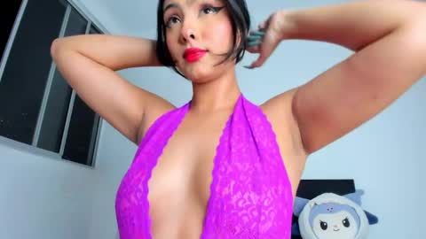 Snapshot of annafoox_ chatting on 02.04.25 annafoox_ online show from 02.04.25