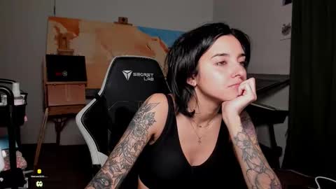 Anna Forevers online show from 11.04.25