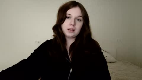 Snapshot of annagoldy chatting on 02.28.25 Anna online show from 02.28.25