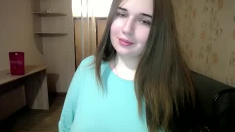 Snapshot of annagoldy3 chatting on 02.14.26 Anna online show from 02.14.26