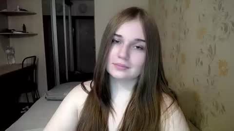 Snapshot of annagoldy3 chatting on 02.24.26 Anna online show from 02.24.26