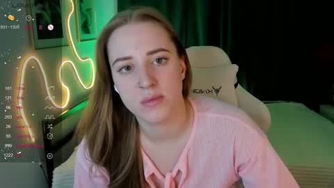 annagrees1 online show from 12.18.25