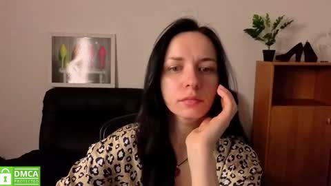 Anna online show from 04.10.26