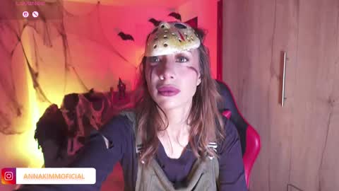 Snapshot of annakimm1 chatting on 10.31.25 Anna online show from 10.31.25