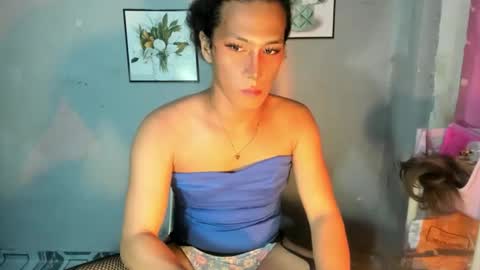 annalala22 online show from 04.18.26