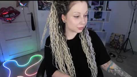 Anna online show from 03.12.26