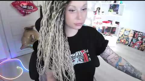 Snapshot of annanebula chatting on 07.28.26 Anna online show from 07.28.26