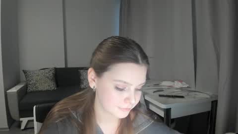 Anna online show from 02.27.25