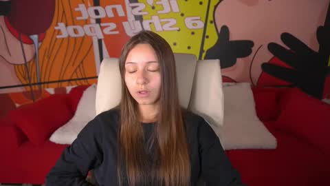 Anna online show from 09.18.25