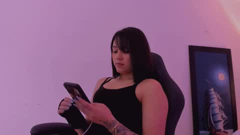 Annara Lein online show from 11.29.25