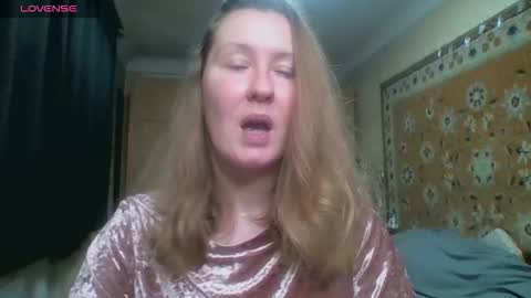 AnnaXLovers online show from 12.19.25