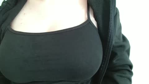 Bella online show from 03.20.26