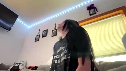 anne online show from 10.19.25