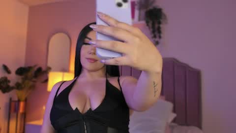 Anne  online show from 01.13.25