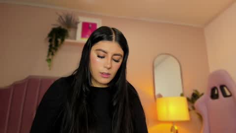 Anne  online show from 01.19.25