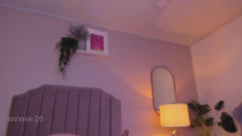 Anne  online show from 02.25.25