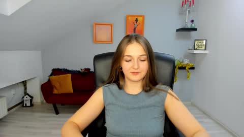 annewilsonn online show from 01.05.26