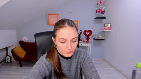 annewilsonn online show from 02.11.26