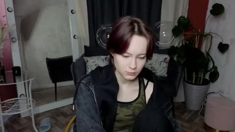 Snapshot of anni_way chatting on 03.04.26 Anni online show from 03.04.26