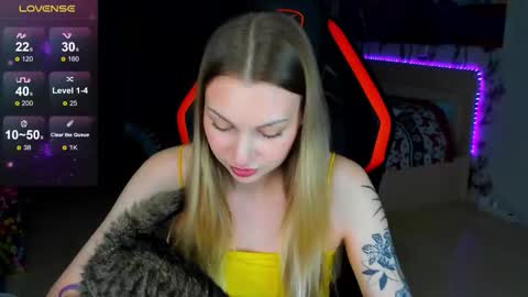 Annie online show from 03.15.26