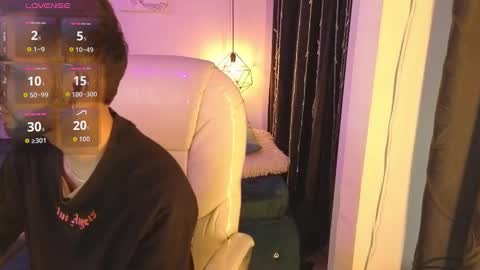 Annie And Ryan  online show from 02.14.26